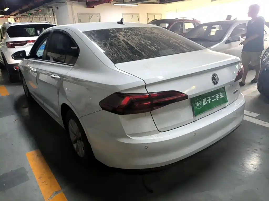 Volkswagen Bora 2021