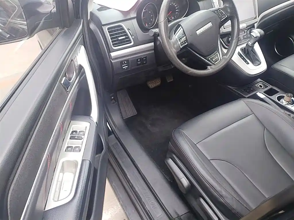 Haval M6 2021 — фото 16