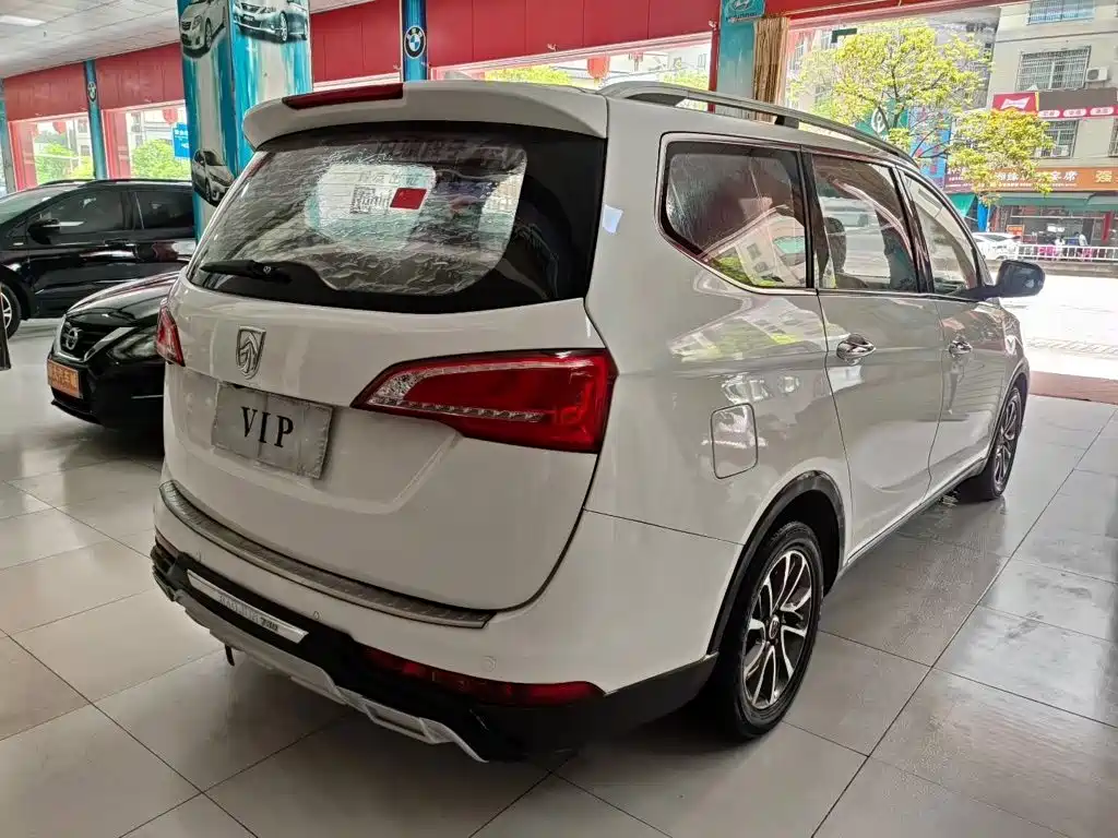 Baojun 730 2017