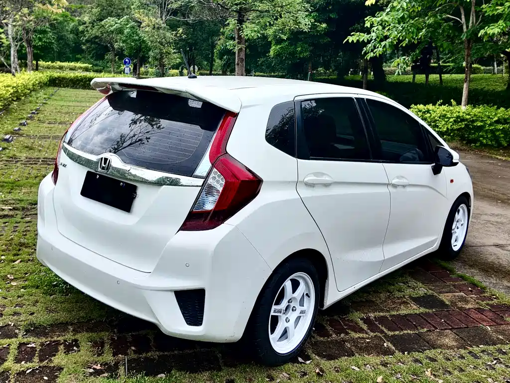 Honda Fit 2018 — фото 49