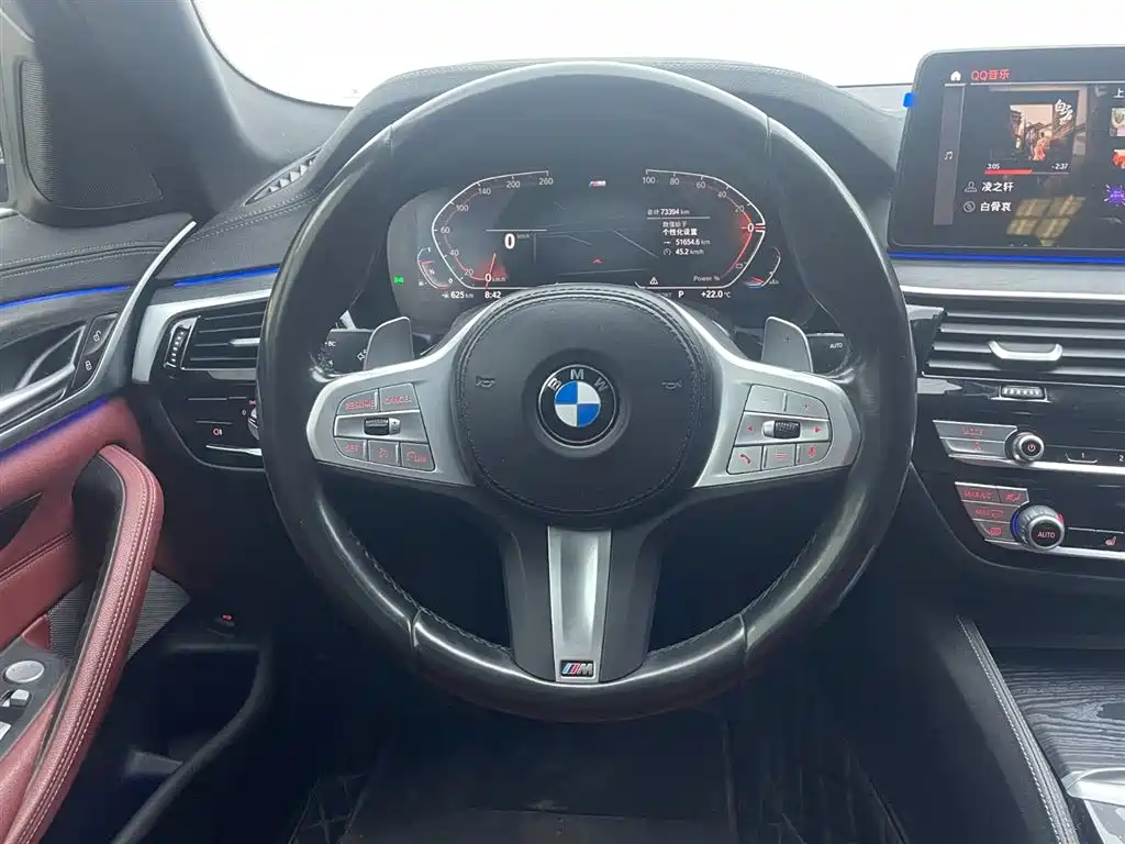 BMW 5 Series 2023 — фото 14