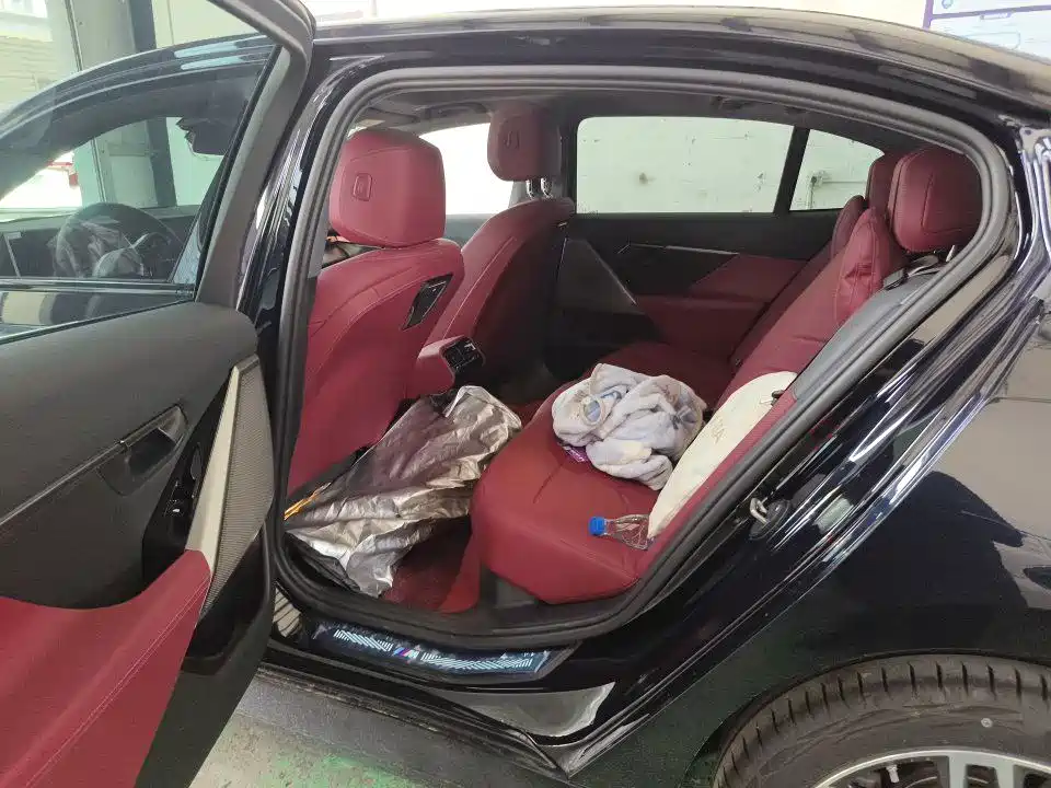BMW 5 Series 2025