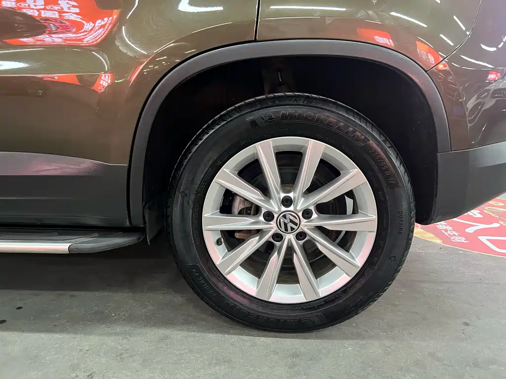 Volkswagen Tiguan 2018 — фото 17