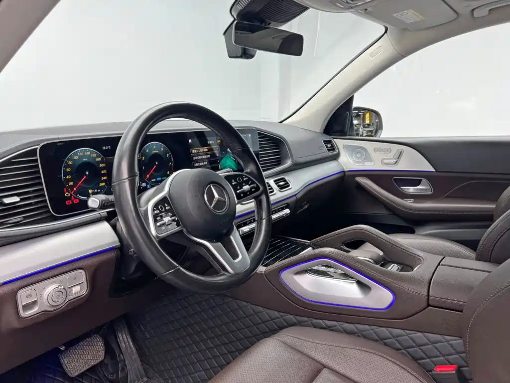 Mercedes-Benz GLE 2021 — фото 15