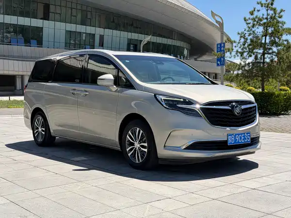 Buick GL8 2020