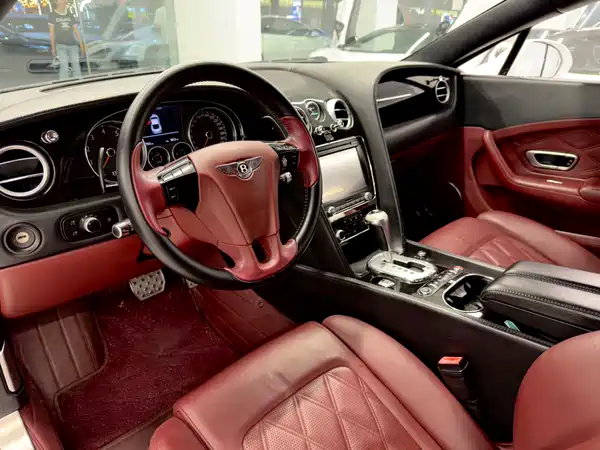 Bentley Continental 2012