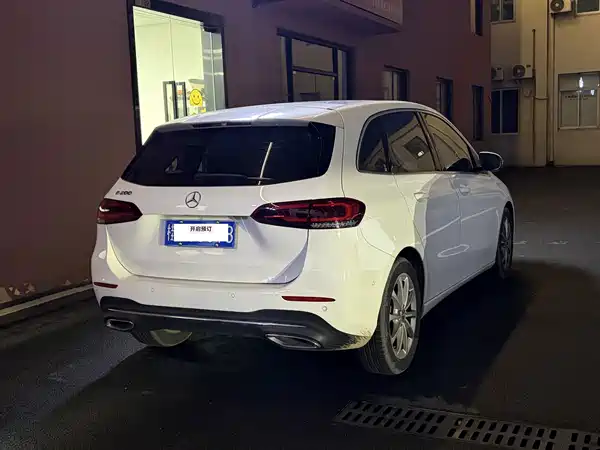 Mercedes-Benz B-Class 2019