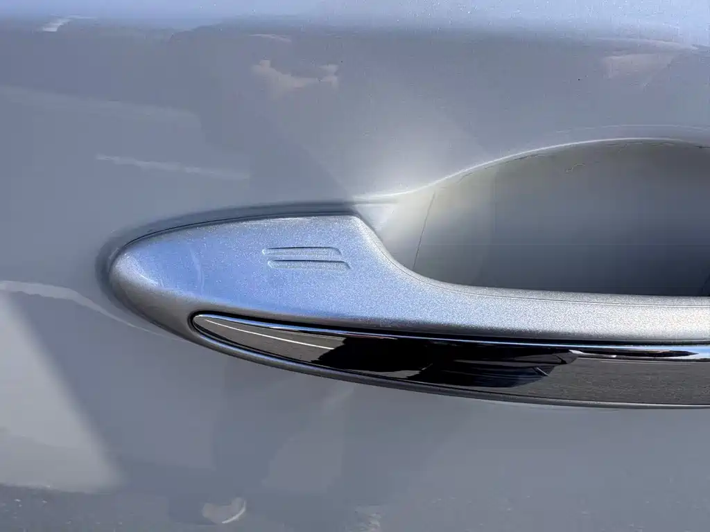 Toyota RAV4 2019 — фото 20