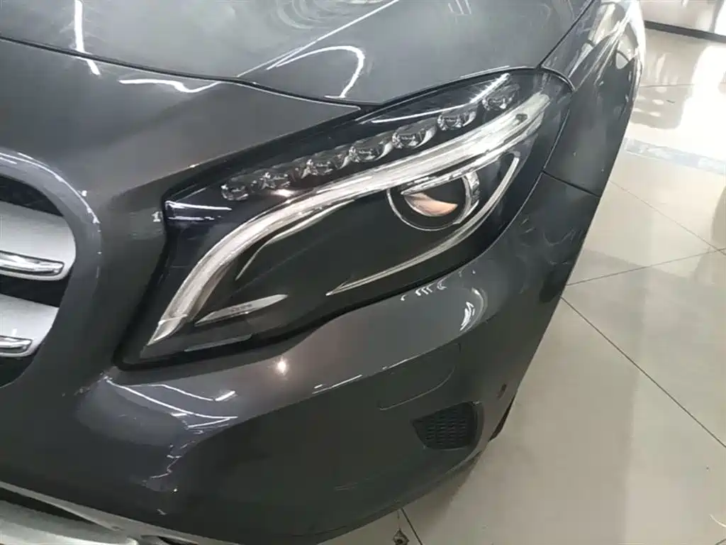 Mercedes-Benz GLA 2017 — фото 24