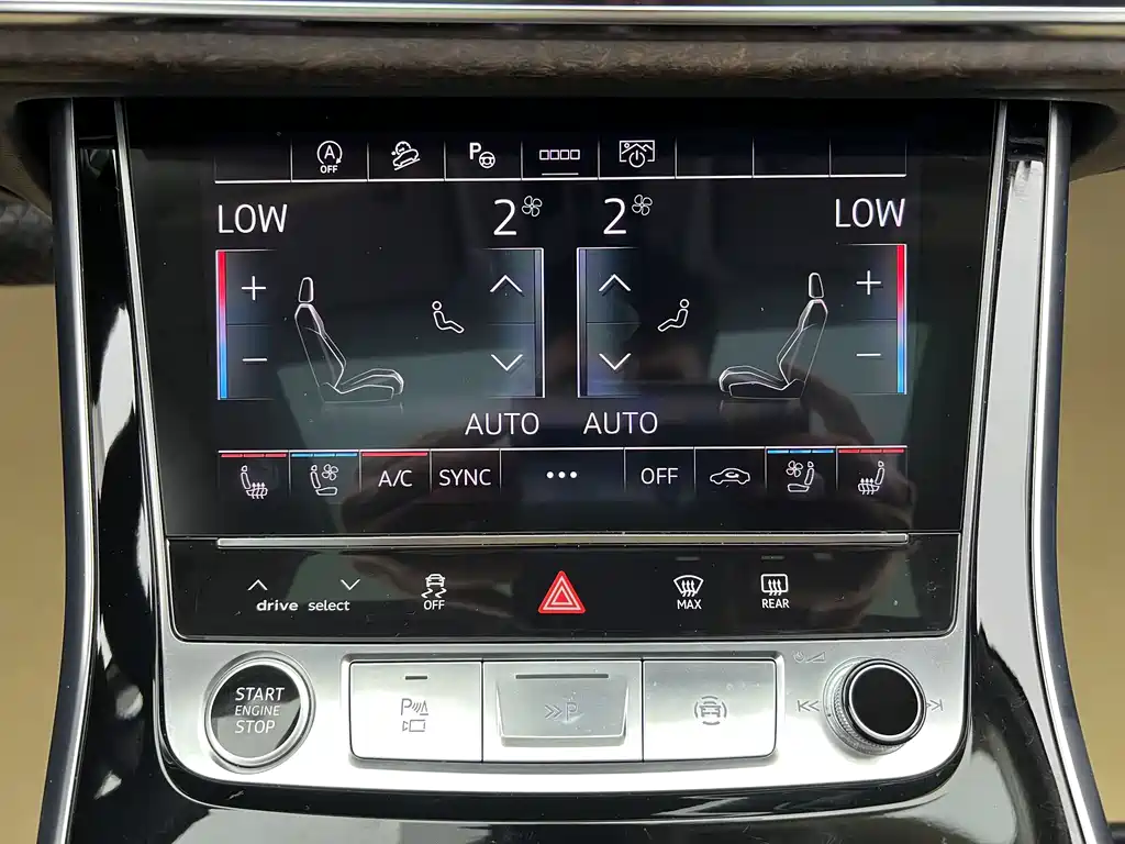 Audi Q7 2025 — фото 26