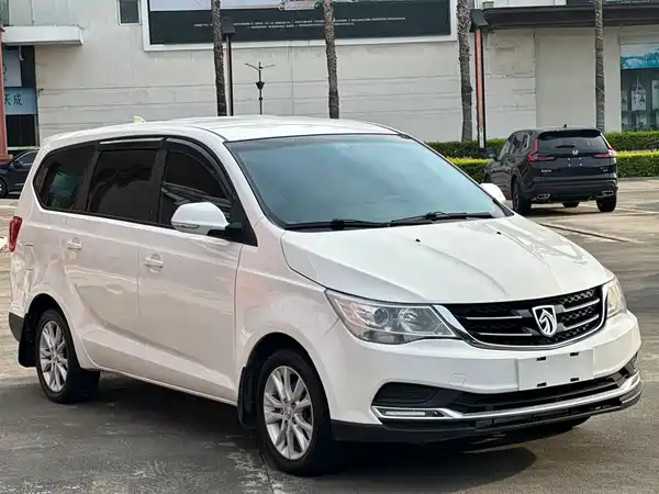 Baojun 730 2016