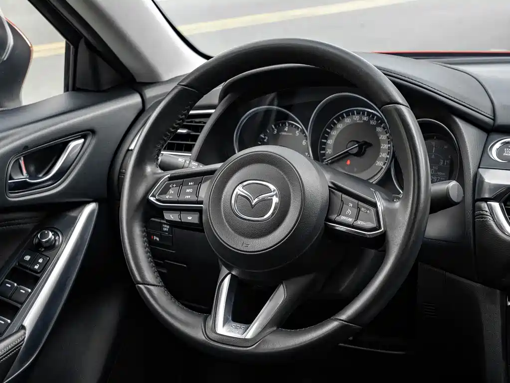 Mazda Atenza 2019 — фото 6