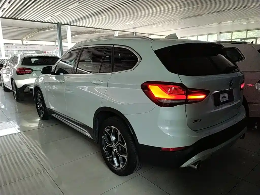 BMW X1 2020 — фото 5