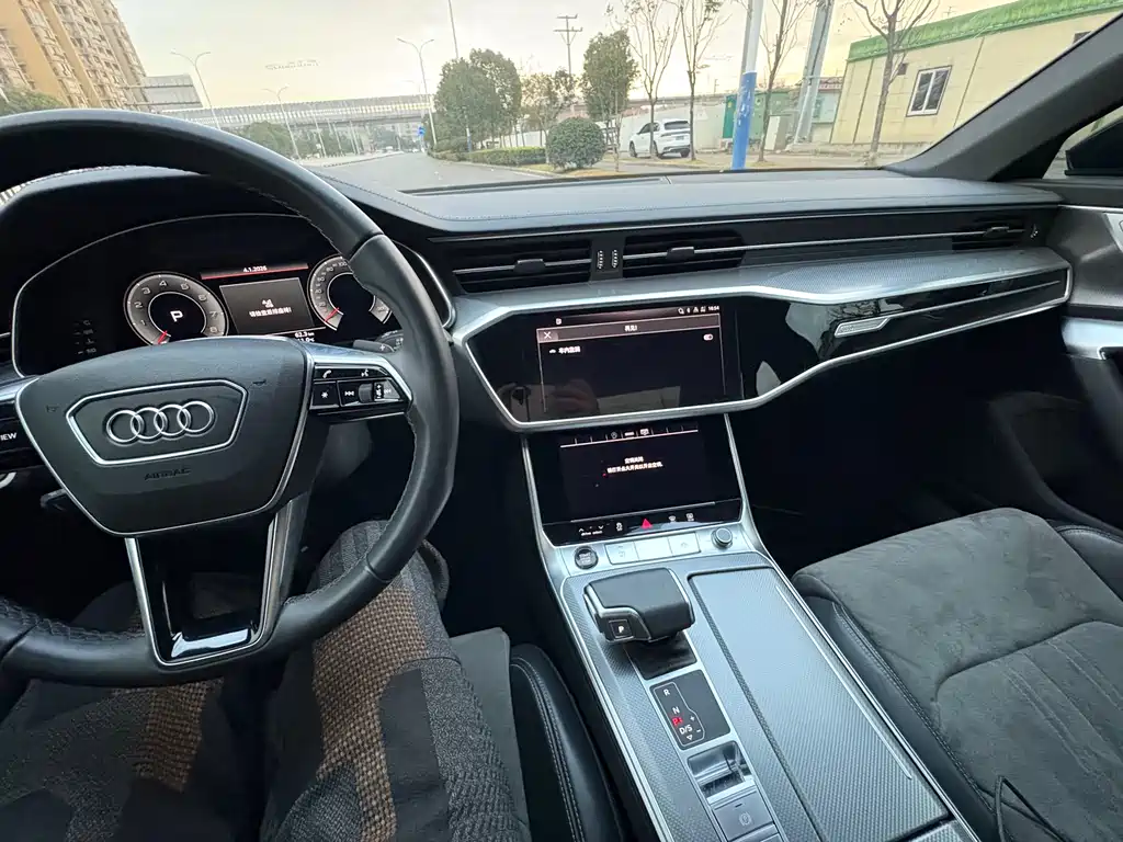 Audi A6L 2024 — фото 16