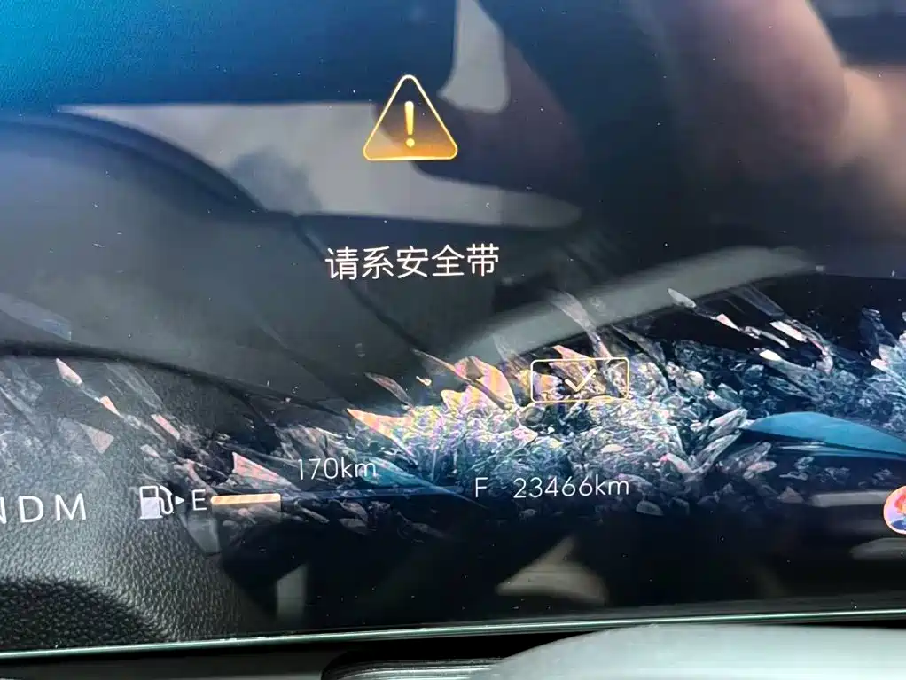 Buick LaCrosse 2024 — фото 14