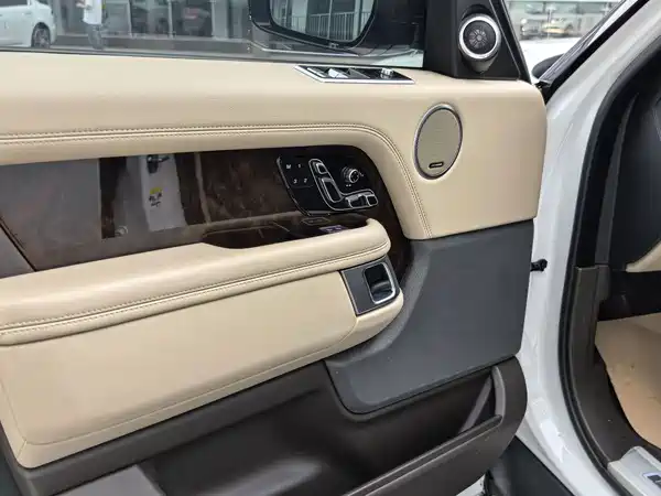 Land Rover Range Rover 2022