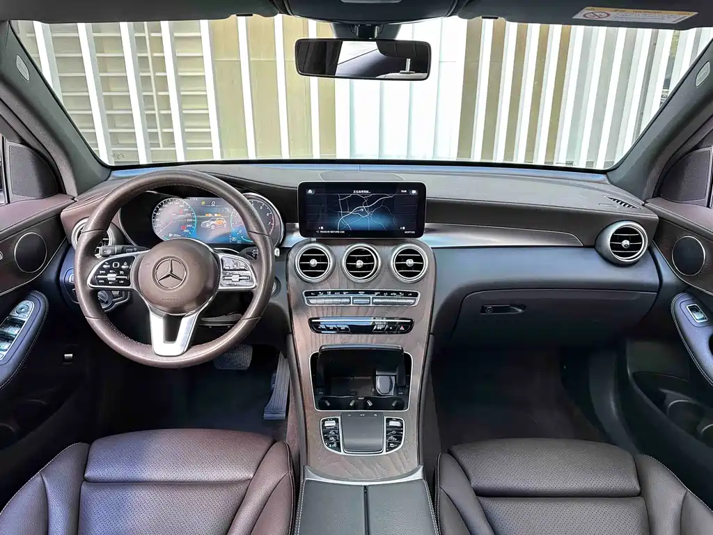 Mercedes-Benz GLC 2022 — фото 15
