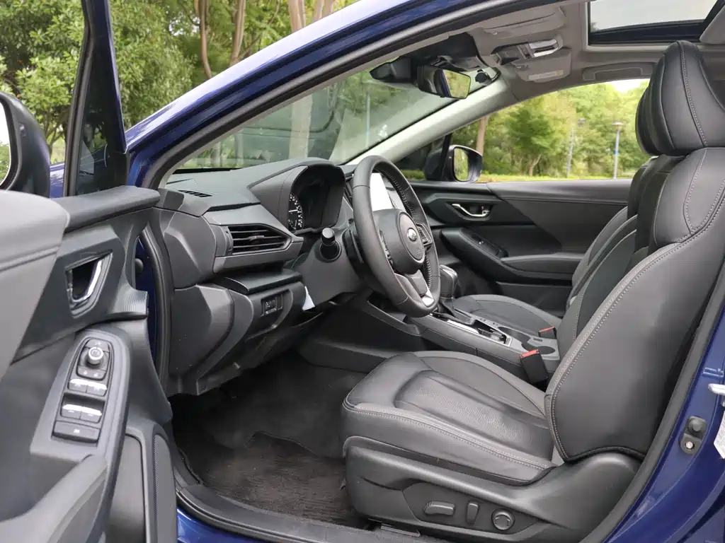 Subaru Crosstrek 2023 — фото 11