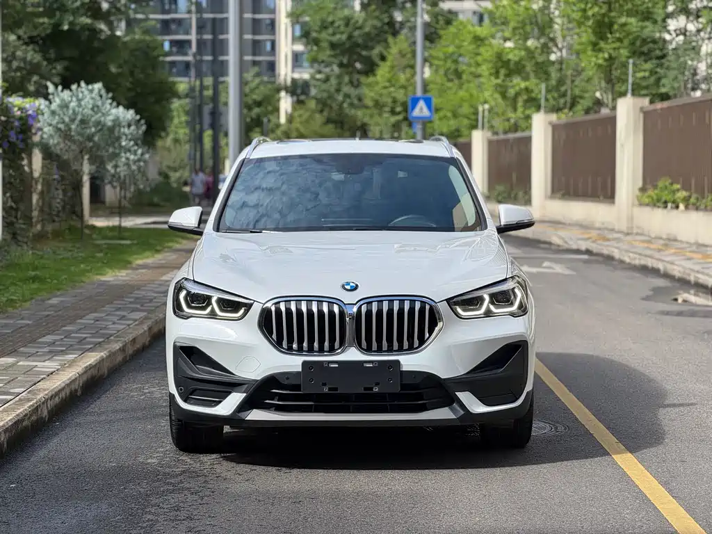BMW X1 2023 — фото 3