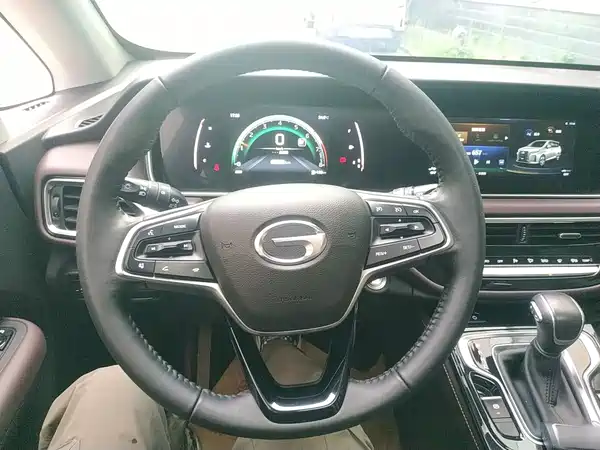 GAC Trumpchi M6 2023