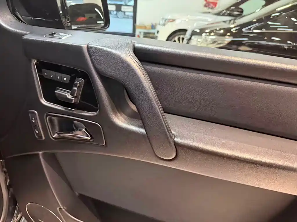 Mercedes-Benz G-Class 2014 — фото 14