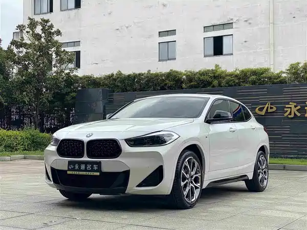 BMW X2 2021