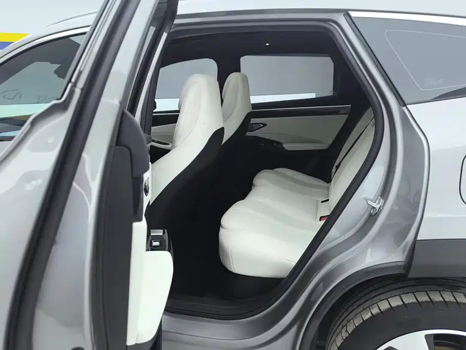 Geely Galaxy L7 2024 — фото 11