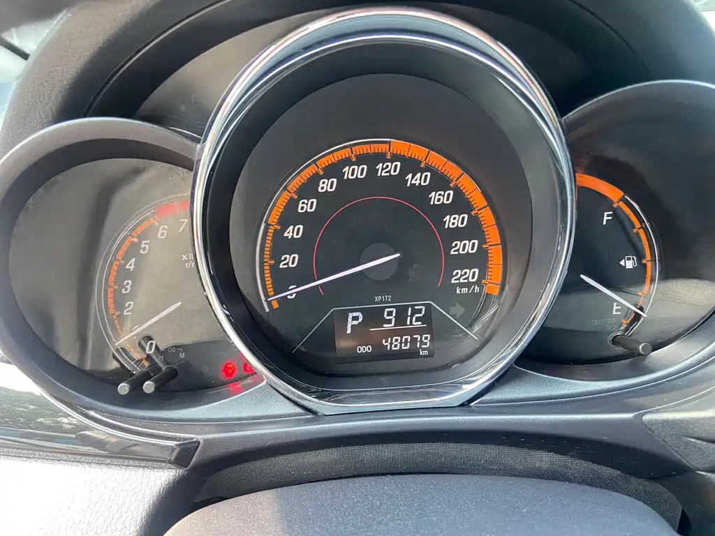Toyota Yaris L 2022 — фото 19