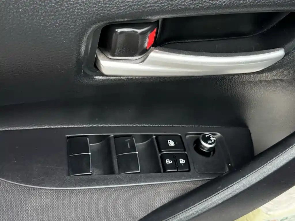 Toyota Corolla 2020 — фото 14