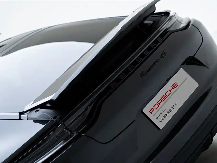 Porsche Panamera 2023 — фото 9