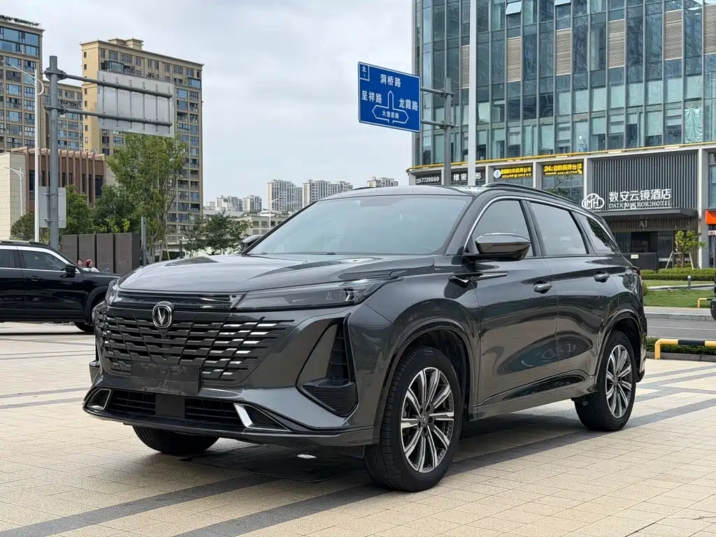Changan CS75PLUS 2023 — фото 3