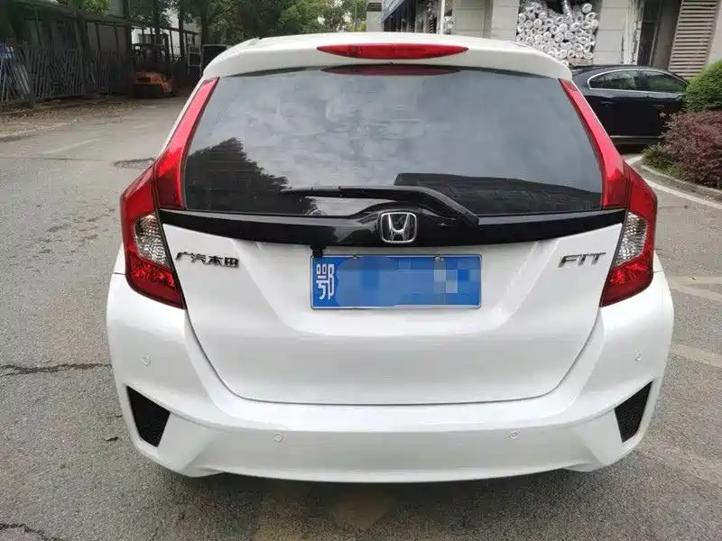 Honda Fit 2014 — фото 9