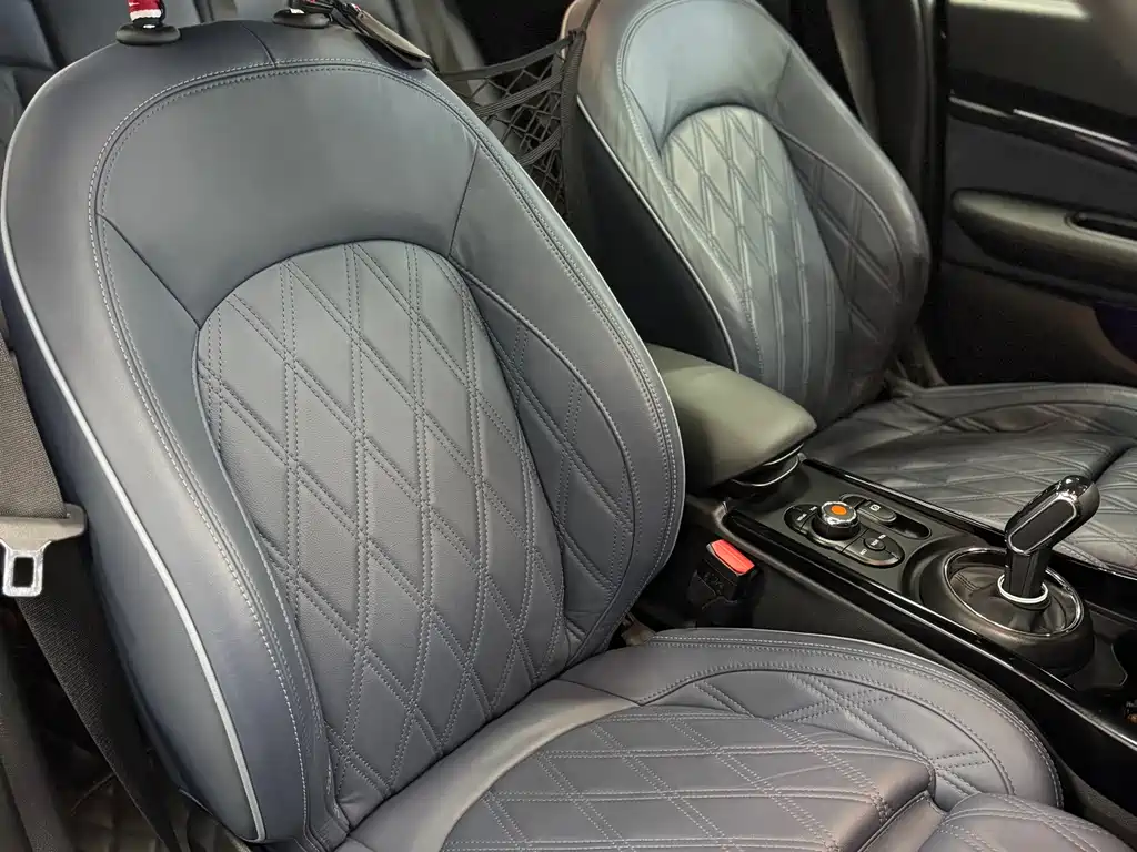 MINI Clubman 2020 — фото 11