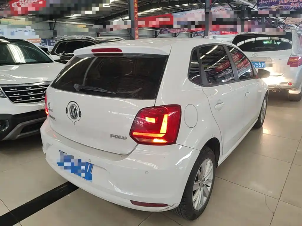 Volkswagen Polo 2015