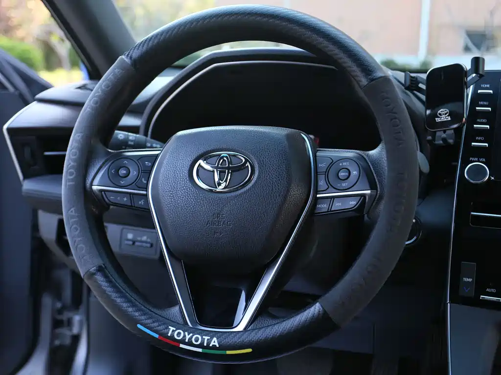 Toyota Avalon 2022 — фото 11