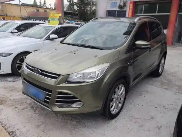 Ford Kuga 2015