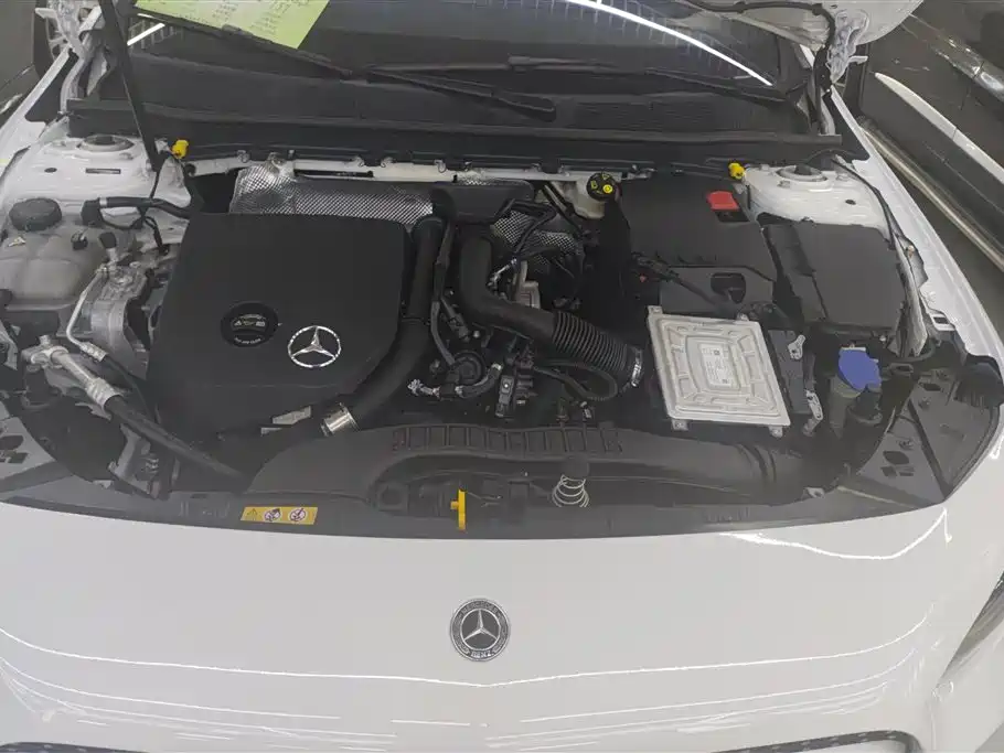 Mercedes-Benz A-Class 2022 — фото 10