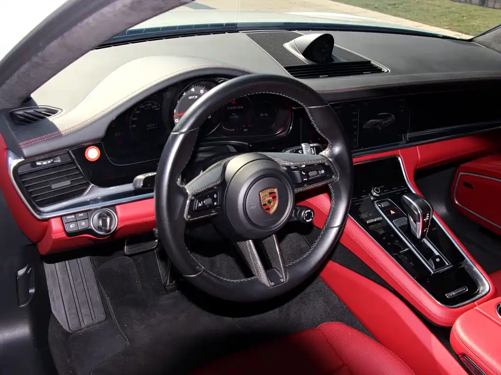 Porsche Panamera 2023 — фото 13