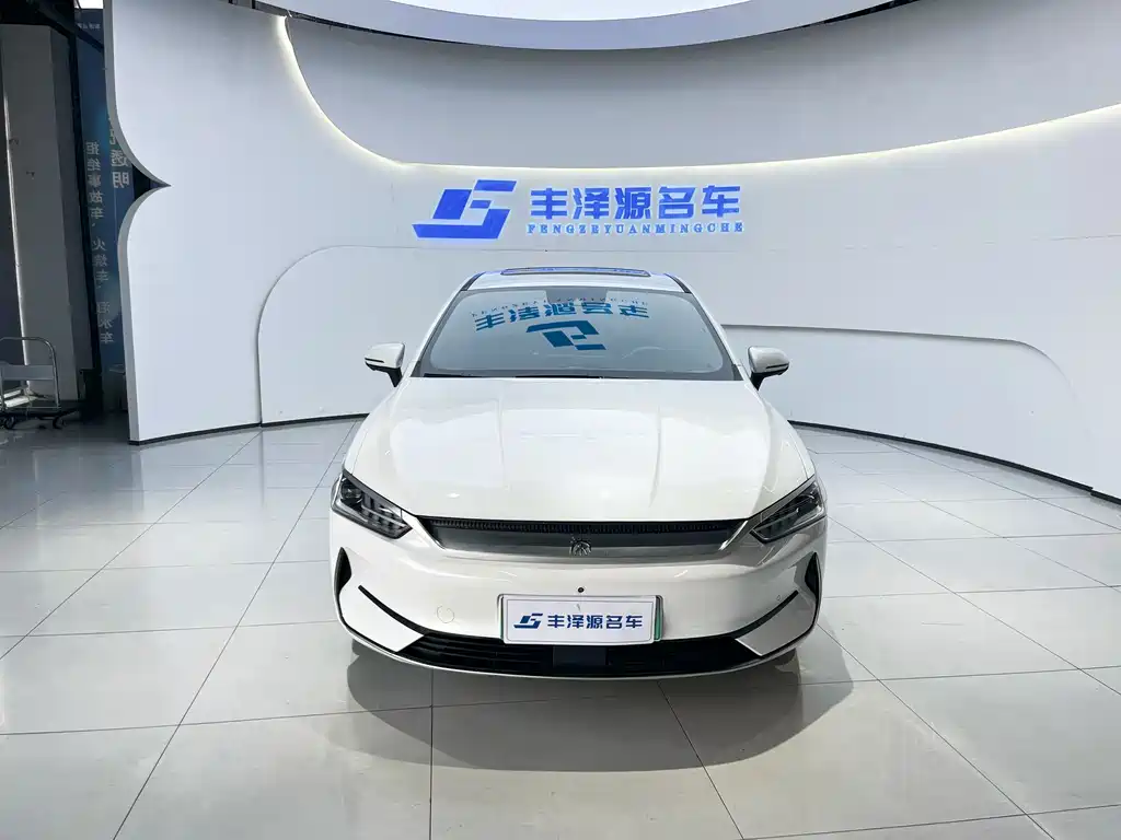 BYD Qin PLUS 2022 — фото 2