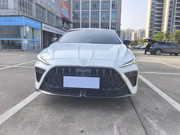 MG MG5 Scorpio 2022