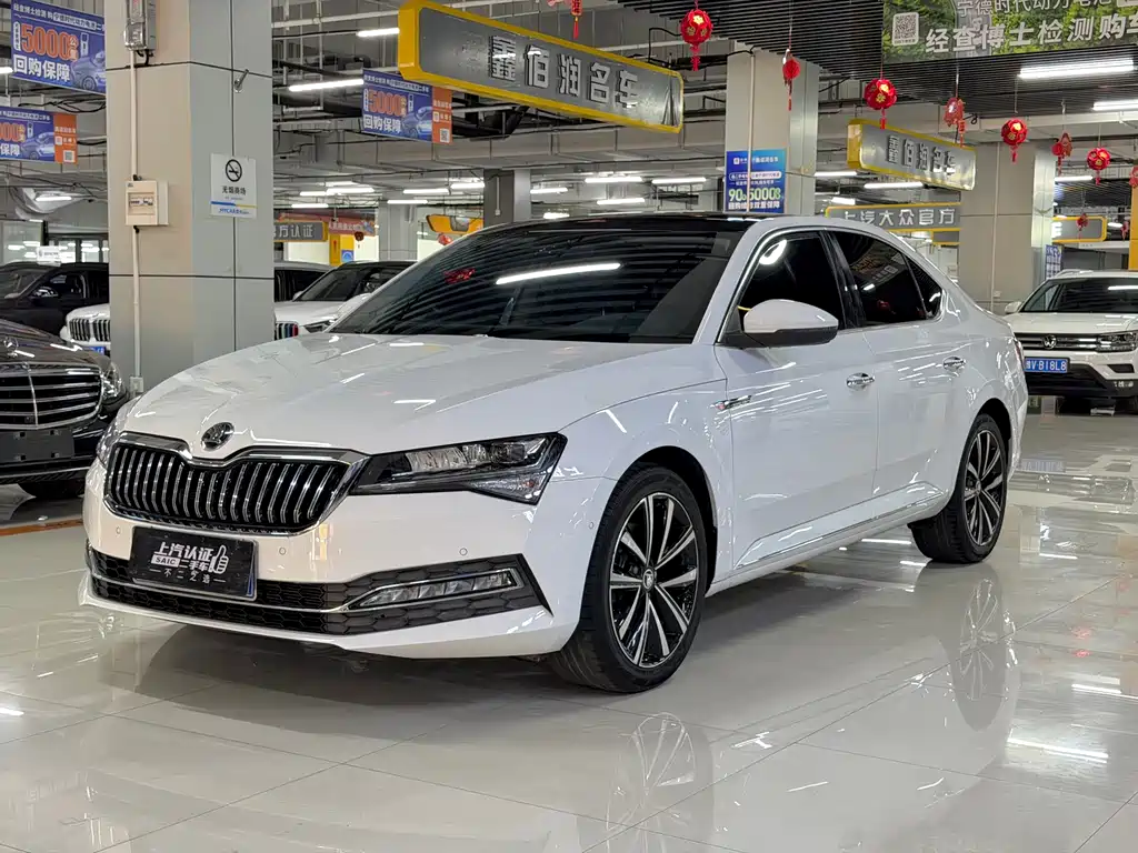 Skoda Superb 2022
