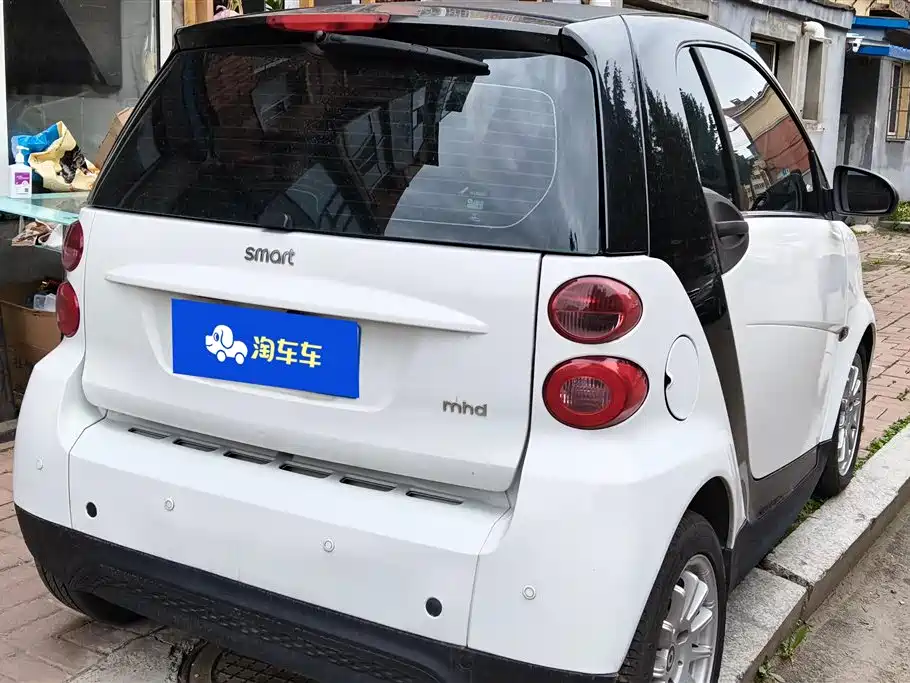 smart Fortwo 2015 — фото 3