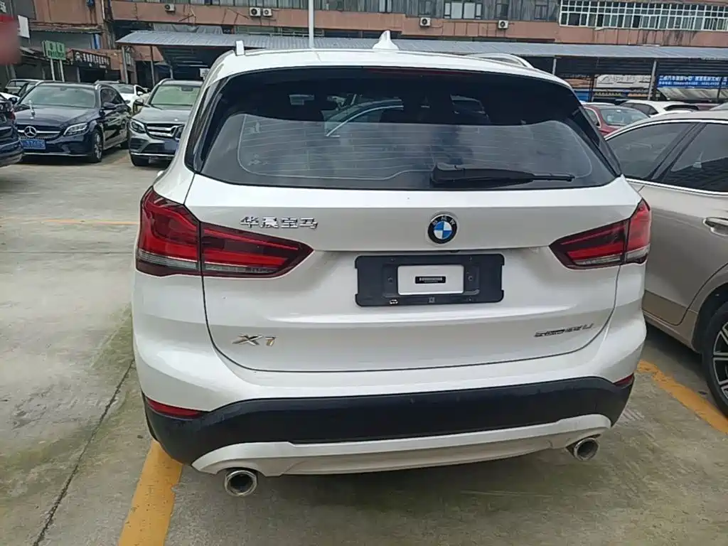 BMW X1 2021