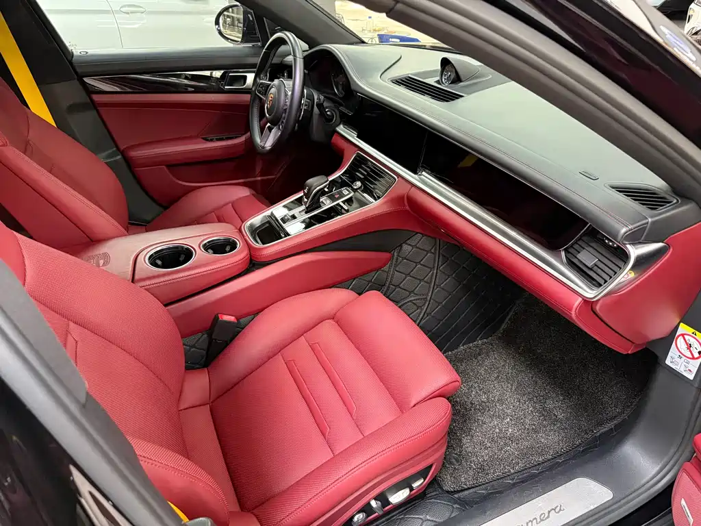 Porsche Panamera 2017 — фото 15