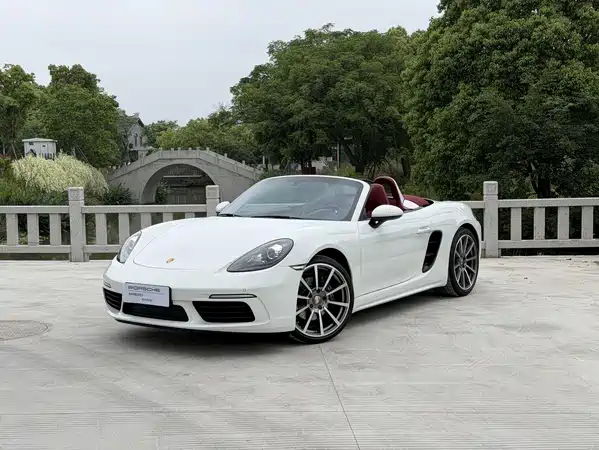 Porsche 718 2024