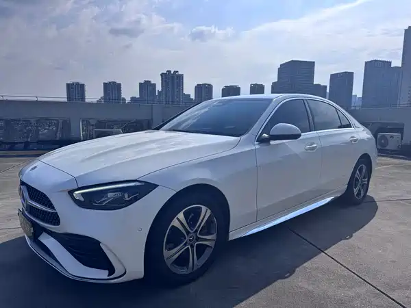 Mercedes-Benz C-Class 2021