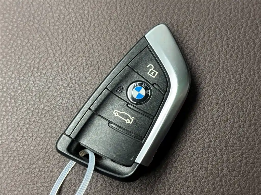 BMW 1 Series 2022 — фото 18