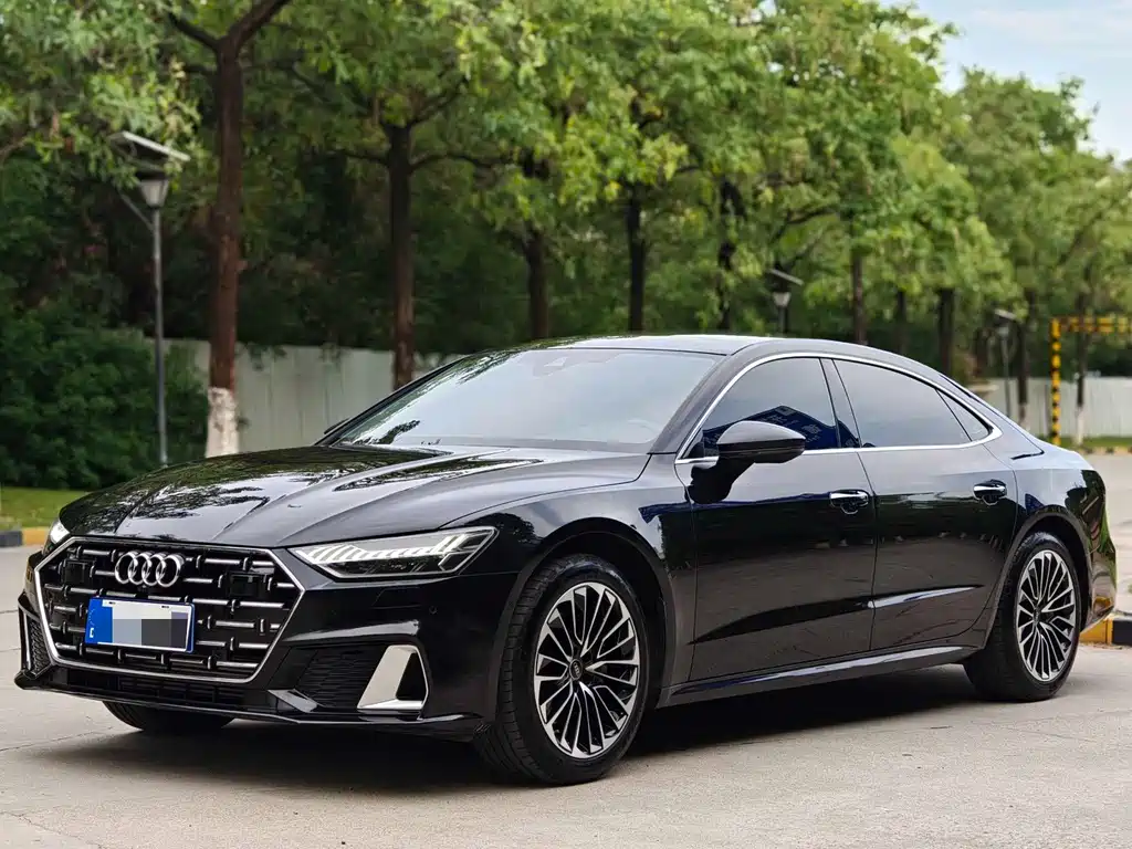 Audi A7L 2024 — фото 10