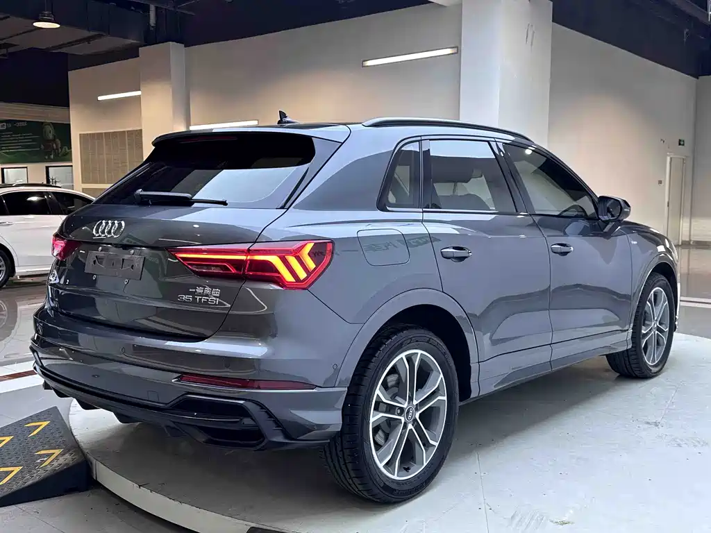 Audi Q3 2022