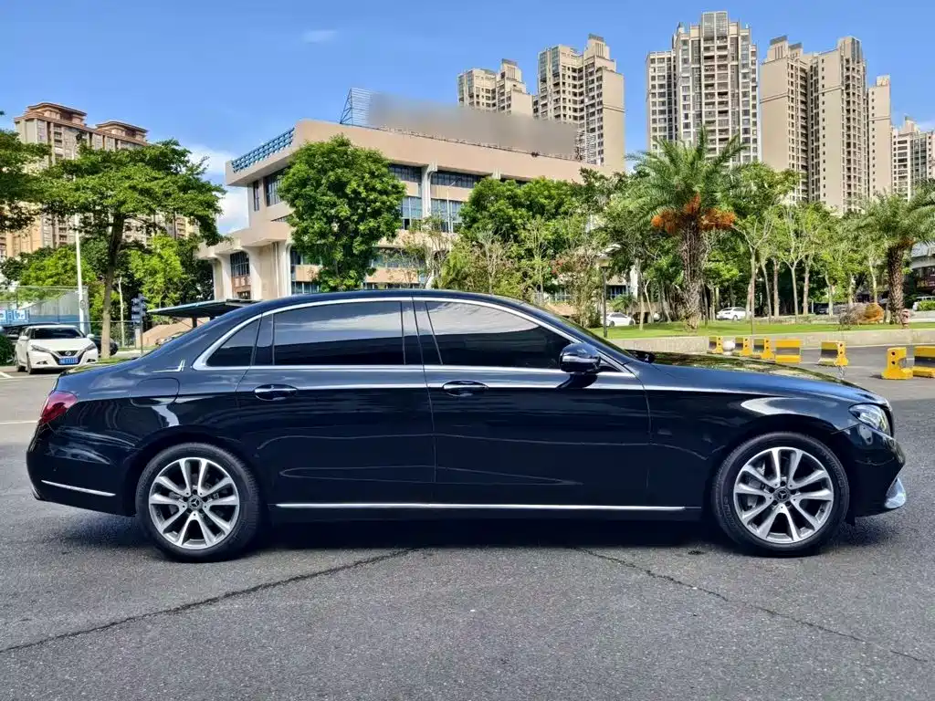 Mercedes-Benz E-Class 2018